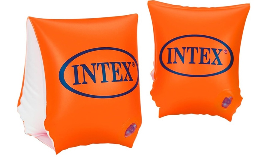 Image 7: Braccioli o gilet da nuoto per bambini Intex