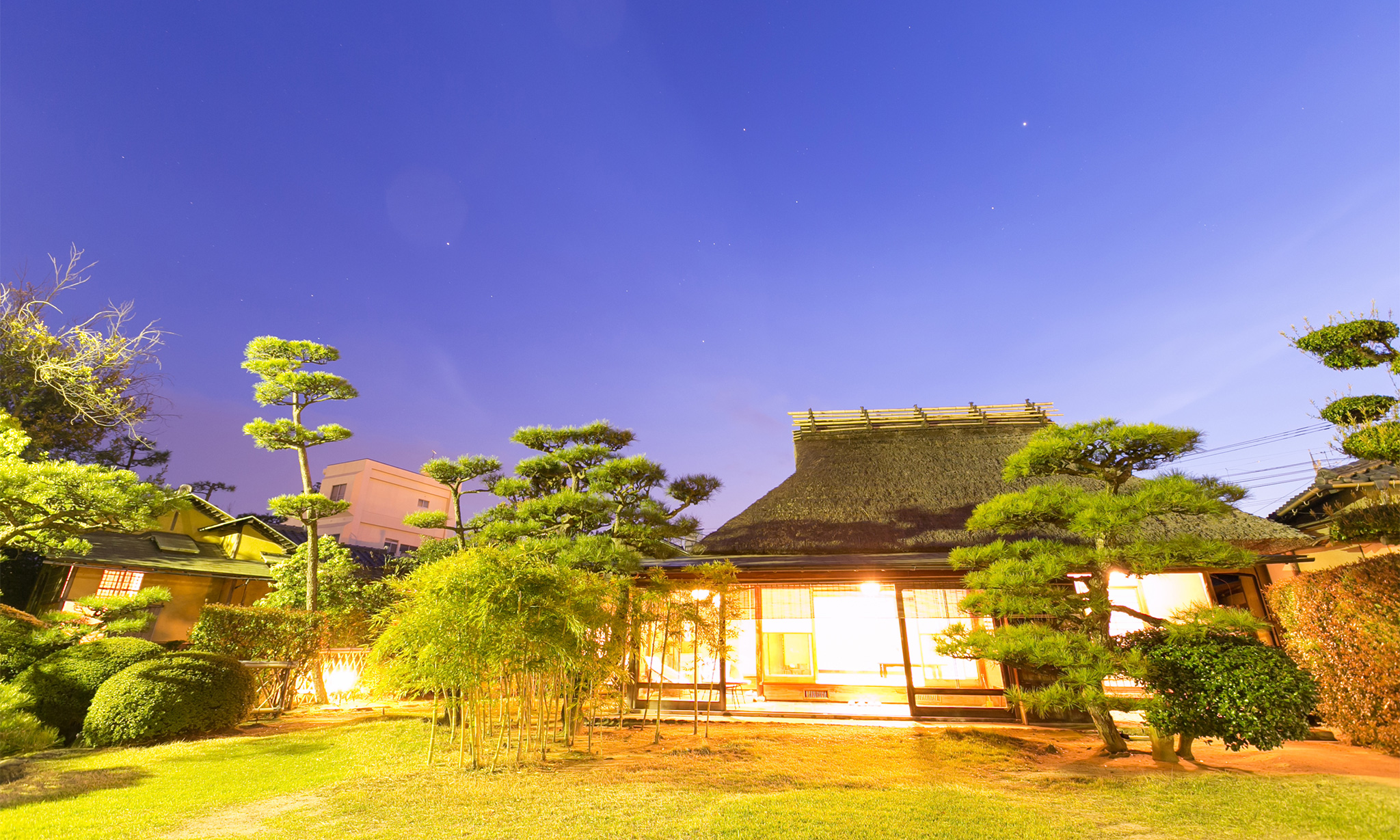 漫画喫茶 デート 嫌 おじさん 若い 子 デート