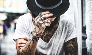 Wertgutschein über 100 € oder 200 € anrechenbar auf Tätowierungen bei Mas Tinta Tattoo