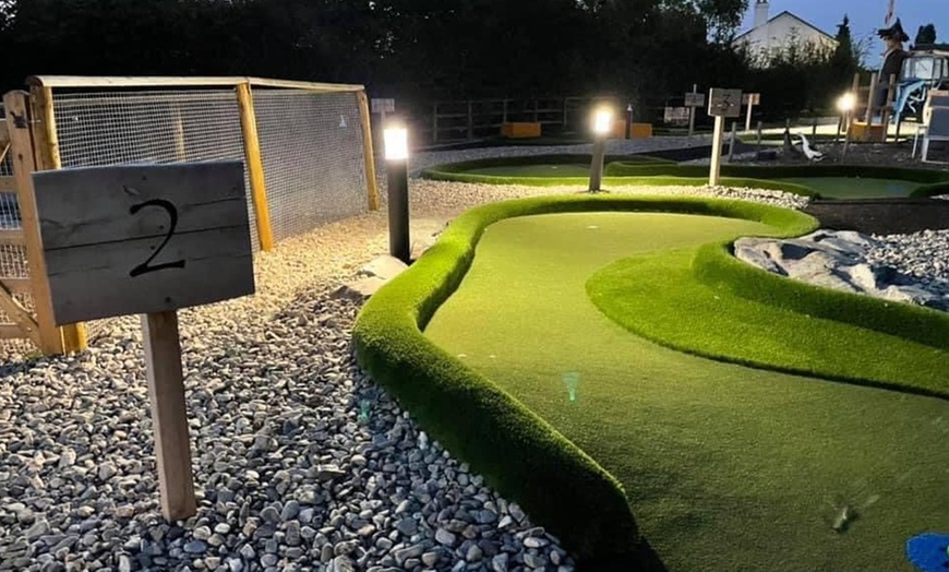 Image 4: Mini Adventure Golf