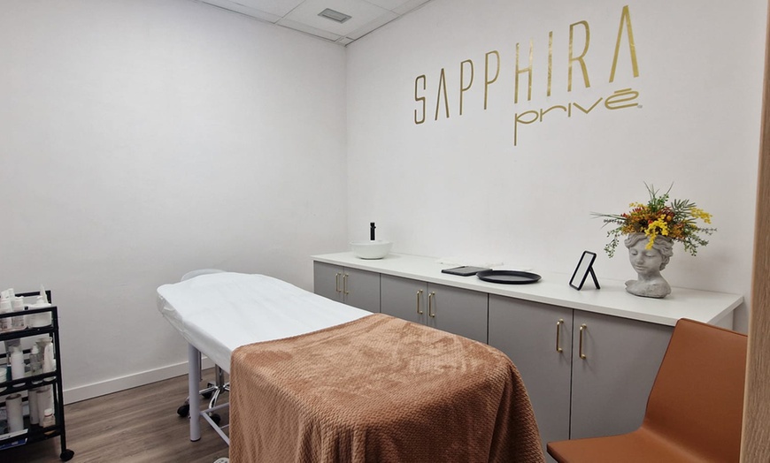 Image 4: Reafirmación profunda con radiofrecuencia facial o corporal