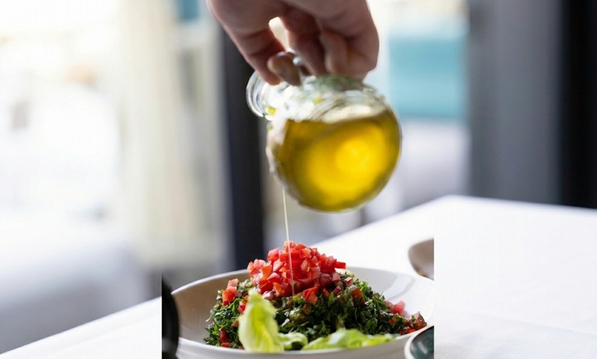 Image 9: Beach View Premium 5-Course Set w/ Beverages for 1 Child or 1-6 Adults