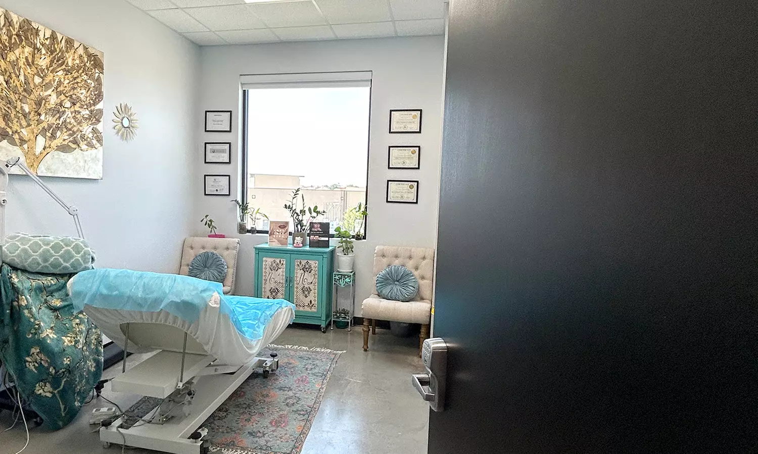 Achieve youthful Glow w/ 20,40 Units of Jeaveau, is the other Dysport, letybo, daxxify(Up to 42% Off) - Primary Image
