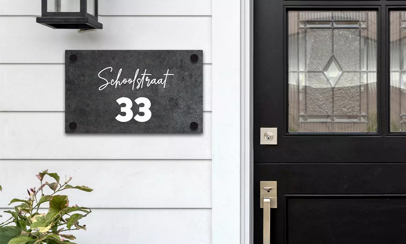 Maak je huis uniek met gepersonaliseerde deurbordjes