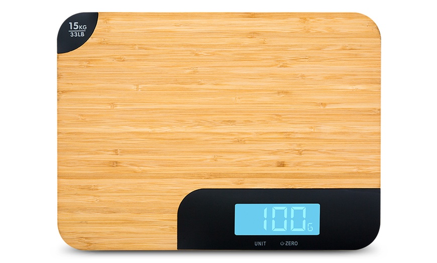 Image 4: Chopping Board with Scale