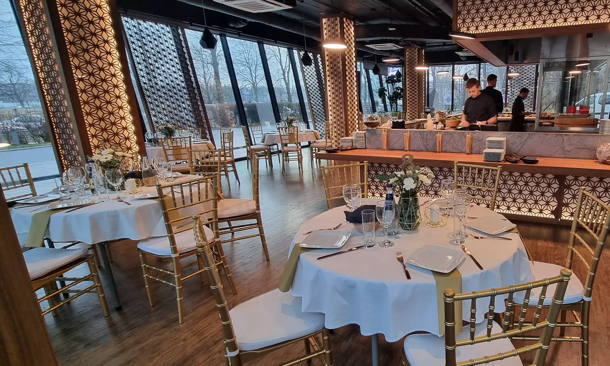 Wyjątkowe sushi na wynos: smaki Japonii na krakowskich Błoniach