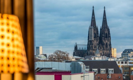 1 ÜN für Zwei im Doppelzimmer inkl. Frühstück & 1x Welcome Drink - 4* THE MIDTOWN HOTEL