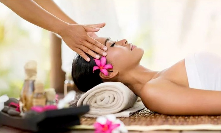 Image 4: Rejuvenate with a 30 or 60 Minute Custom Massage w/ Foot Reflexology