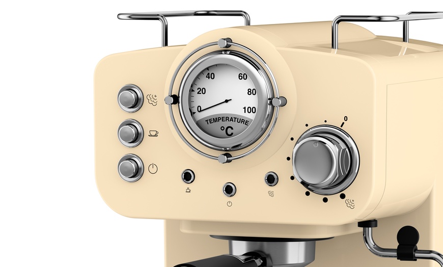 Image 6: Swan Retro Pump Coffee Machine