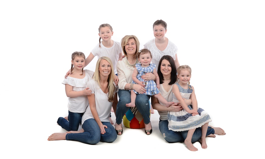 Image 1: Family Photoshoot, Pollokshields