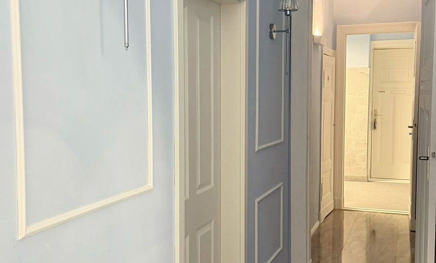 Image 10: Kleine oder große Gesichtsbehandlung, Microneedling oder AntiTox