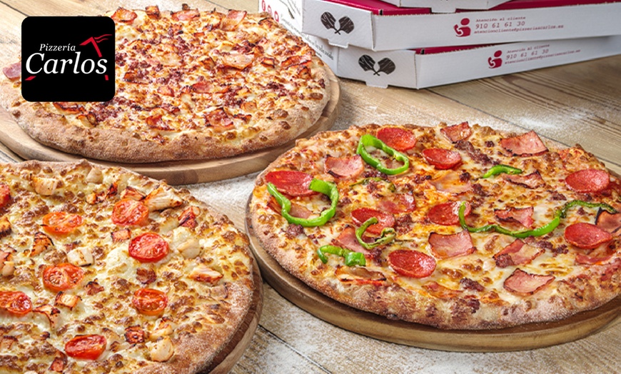 Image 2: 2x1 en pizzas medianas en Pizzerías Carlos, con más de 45 ubicaciones