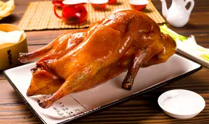 3-Gänge-Menü mit authentischer Peking-Ente für 2 oder 4 Personen bei Zhous Fine (bis zu 37% sparen)