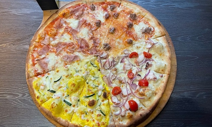 Image 3: Giro Pizza All You Can Eat fino a 4 persone