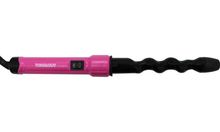 Image 3: Toni & Guy Curl Squad Wand