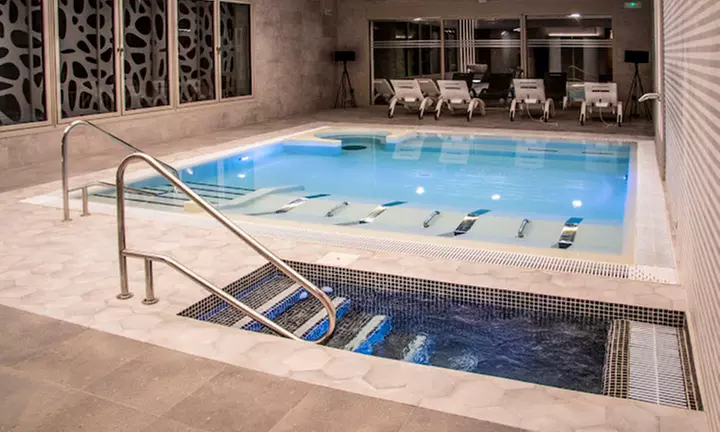 Circuito spa con masaje o tratamiento spa facial