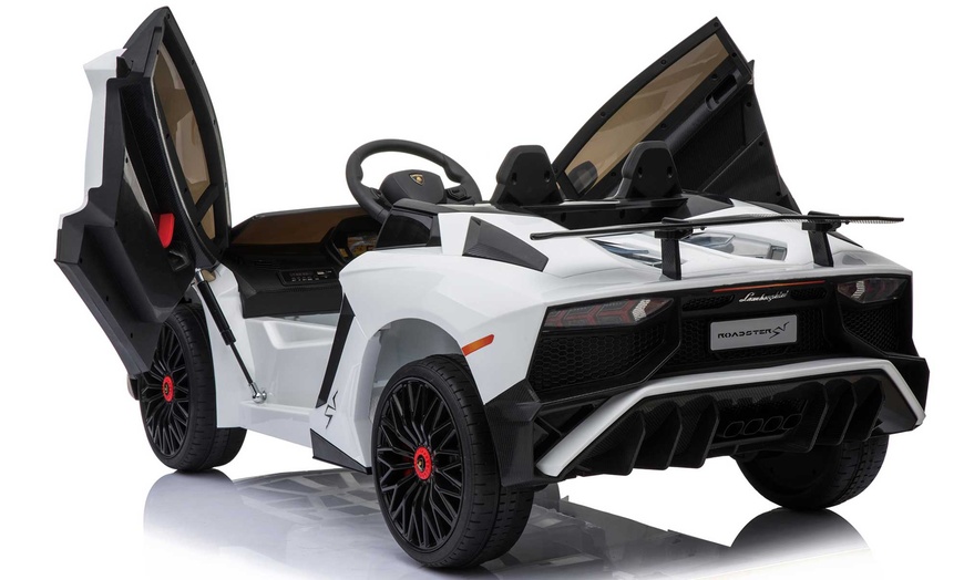 Image 19: Lamborghini Aventador SV Toy Car