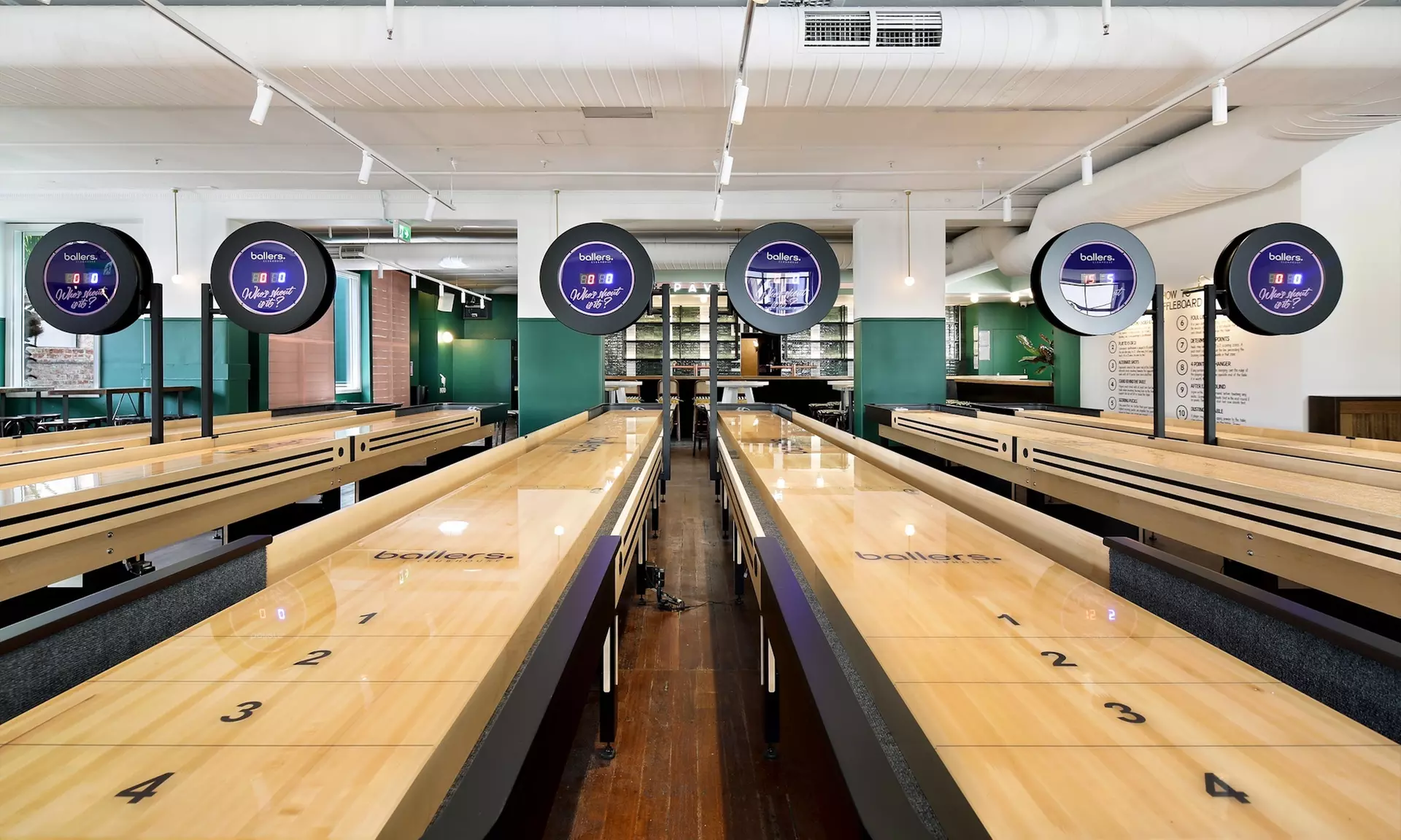 Enjoy 3 Hour Unlimited Game Pass, Large Pizza, Ping Pong Chicken