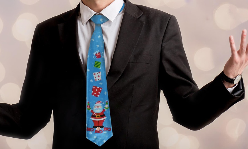 Image 5: Christmas Musical Tie