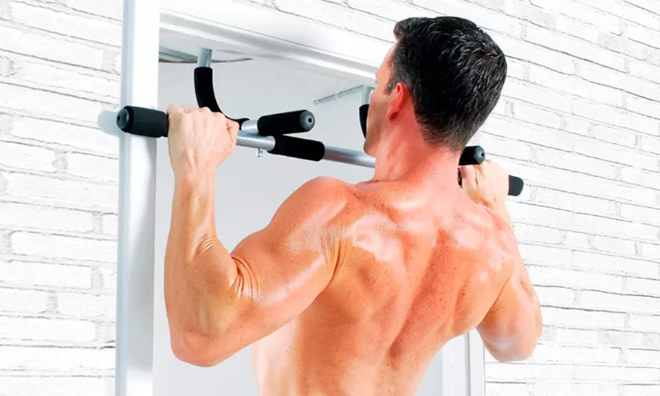 Barre de traction pour porte avec poignées - Primary Image