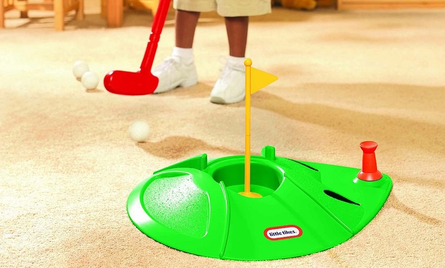 Image 2: Little Tikes Golf Set