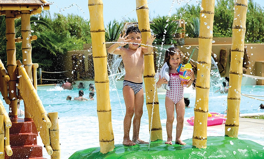 Image 8: Acqua Village Follonica: 2 ingressi