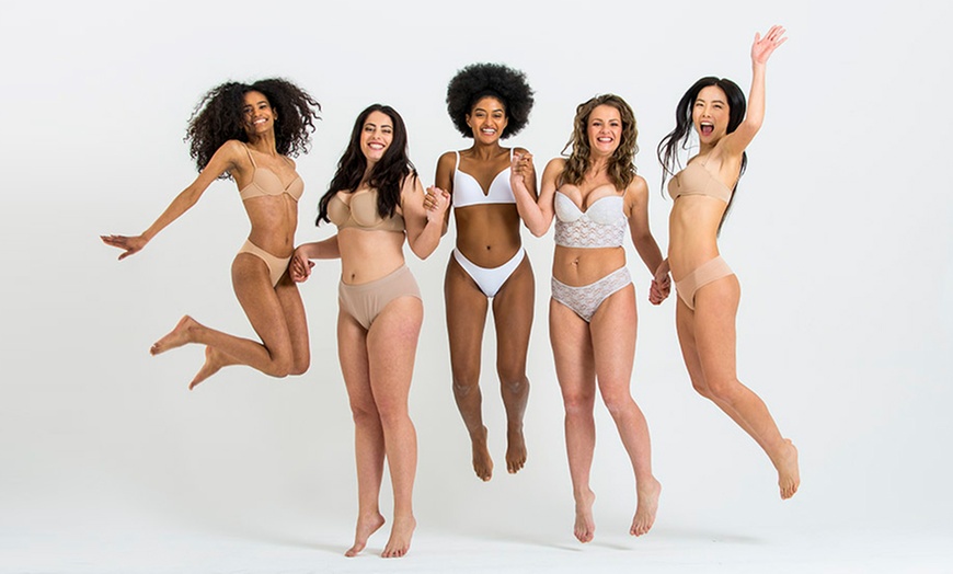 Image 1: 6 Laser Hair Removal Sessions: Small, Medium, Large,/ Extra Large Area