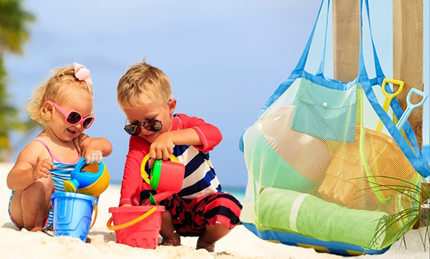 Image 2: Sand-Free Beach Bag