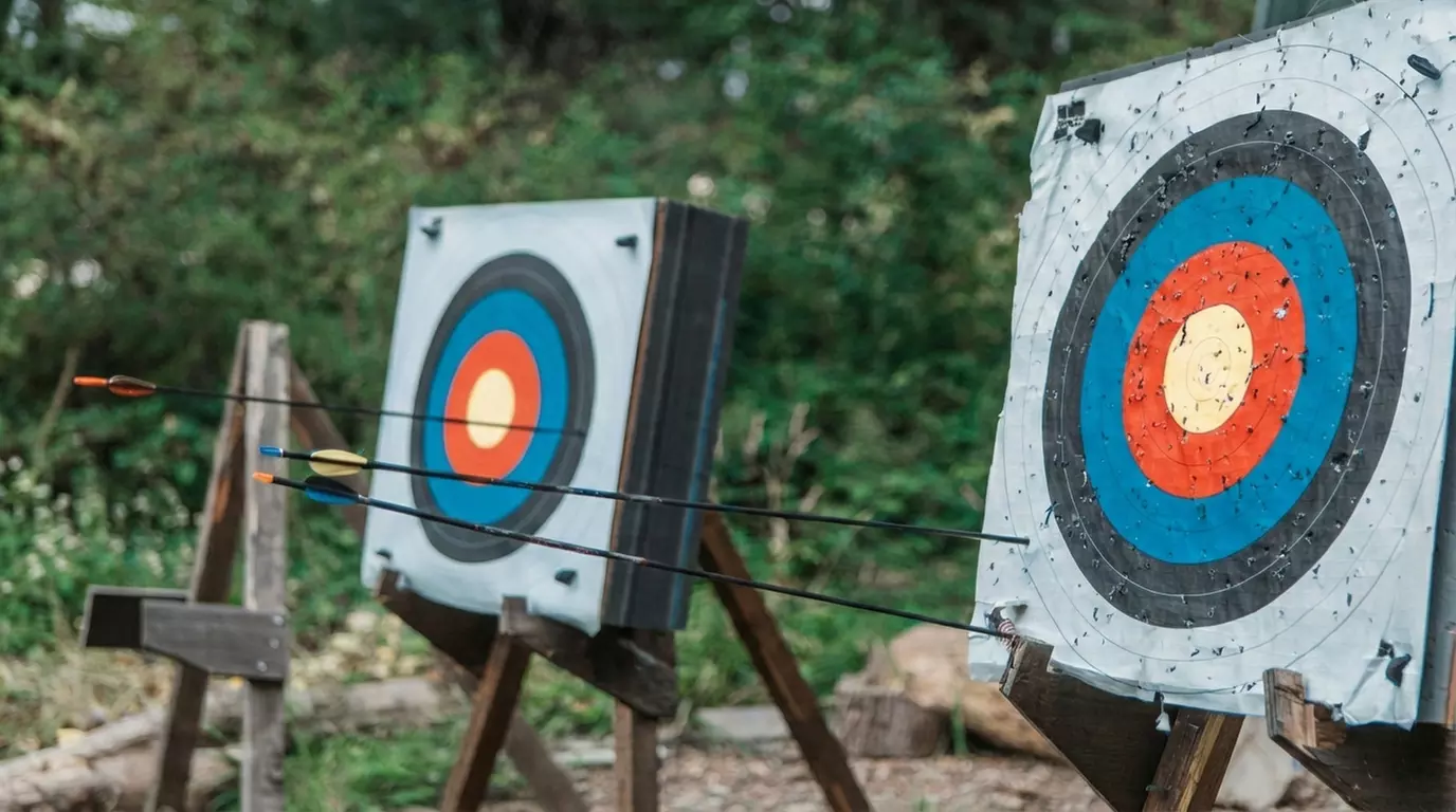Zet je vizier op scherp: boogschieten of buksschietenmet z'n tweeën