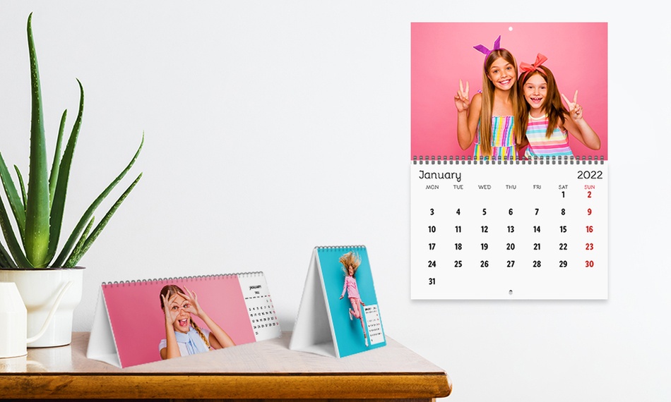 Custom 8.5"x11" Wall Calendars | CanvasOnSale