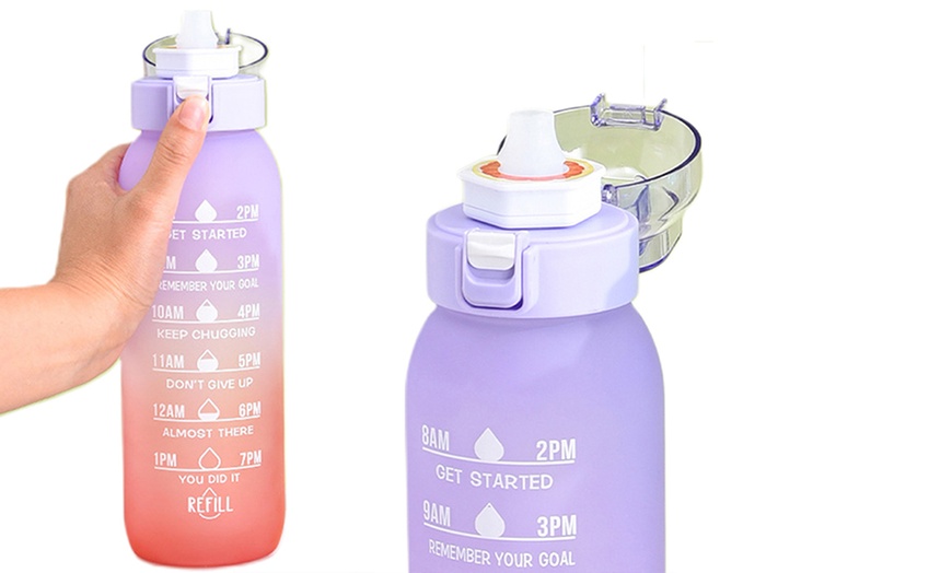 Image 27: 700ml or 1L Water Bottles with Seven Fruit Fragrance Rings