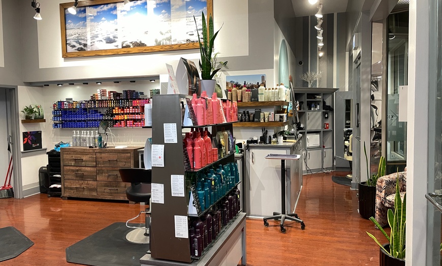 Image 4: Mens Haircut Packages with Shampoo Blow Dry and Styling Options