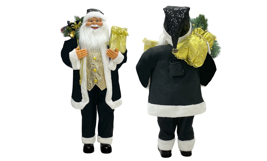 Image 35: Décoration père Noël avec costume