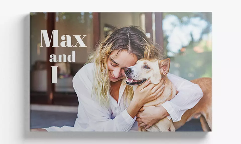 1 o 2 fotolibros personalizables de tapa blanda en diferentes tamaños