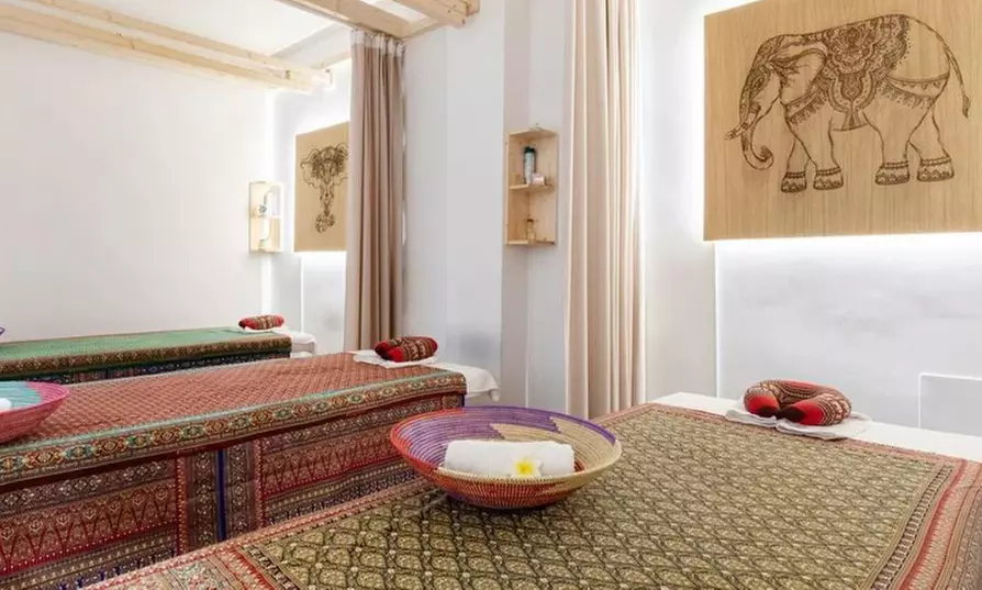 Ritual en pareja en sala VIP con masajitas tailandesas tituladas