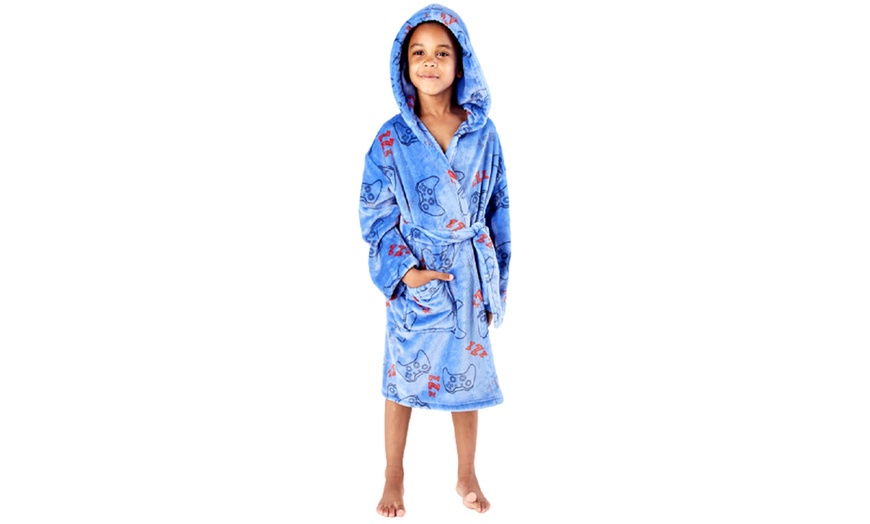 Image 4: Boys Gaming Fleece Nightwear