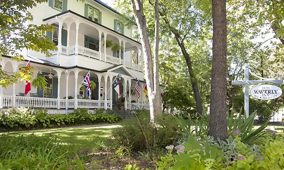 Stay at 1898 Waverly Inn in Hendersonville, NC - Primary Image