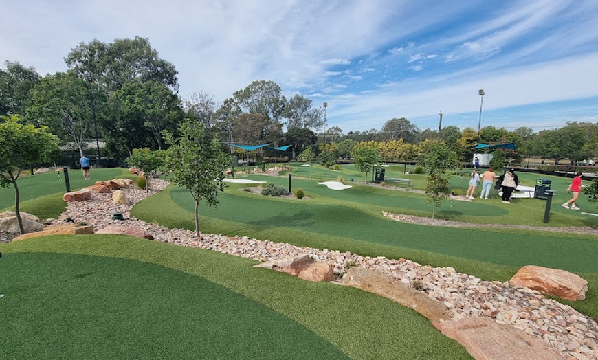 Image 1: 18-Hole Round of Mini Golf for One Adult or One Child 