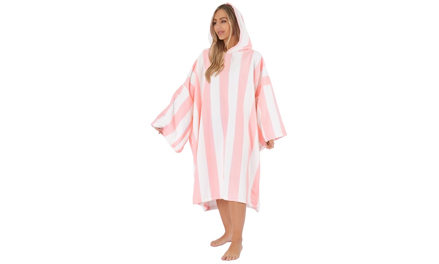 Image 18: Adults Oversized Printed Poncho Towel