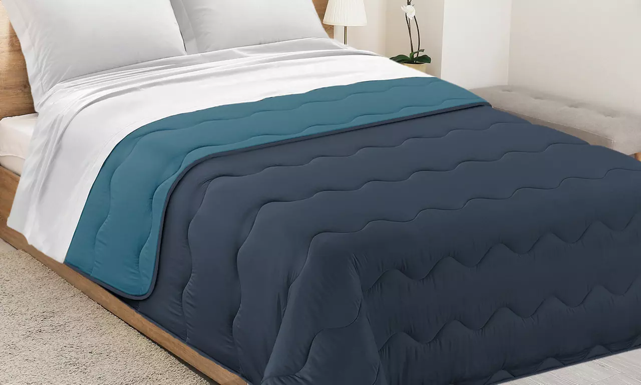 Trapunta invernale in morbida microfibra bicolore, tinta unita