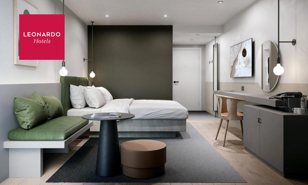 Superior Room for Two with Breakfast and Two Small Bottles of Prosecco