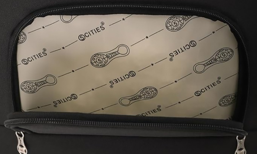 Image 5: Lightweight Travel Black Cabin Trolley Bag