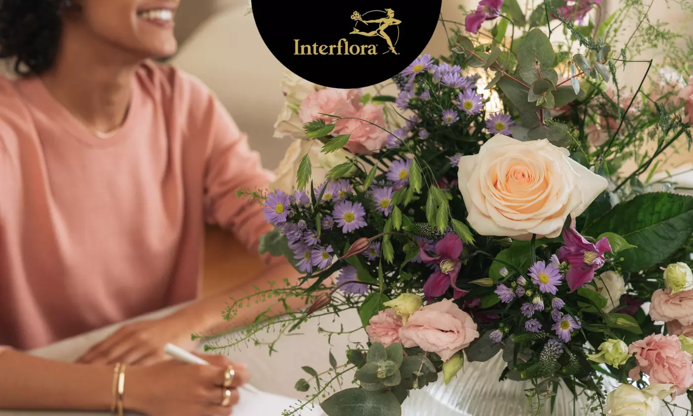 Regala flores con 10€ de descuento en Interflora por solo 1€