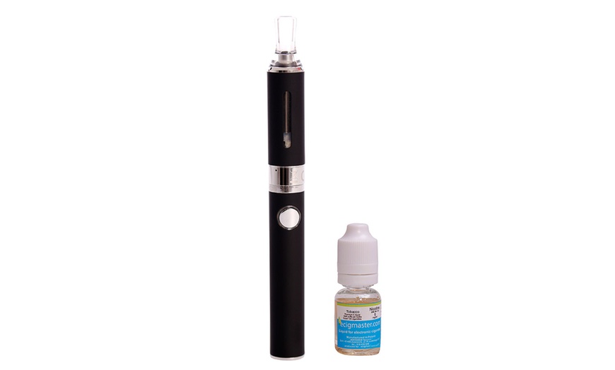 Image 2: E-Cigarette Starter Kit + Liquid