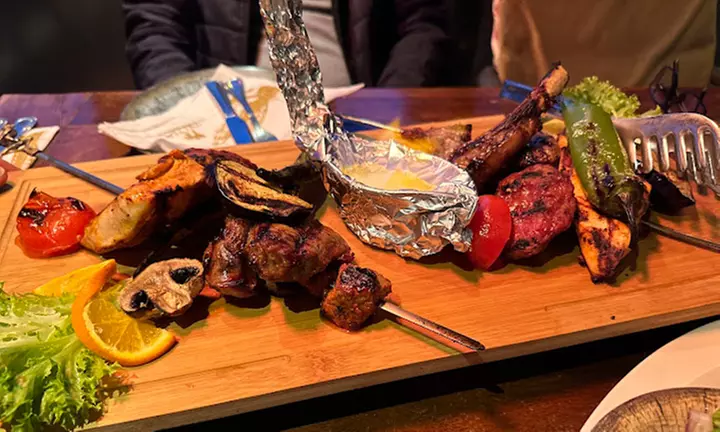 Istanboel aan de Rijn: mediterraans 3-gangen keuzediner in Arnhem