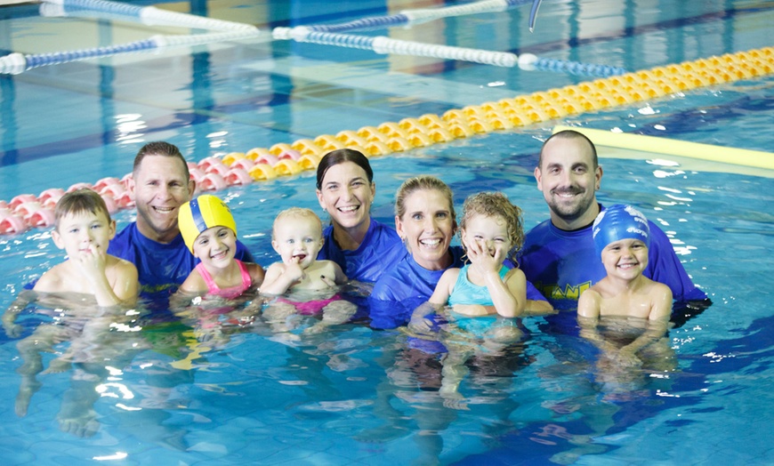 Image 2: Eight Swim Lessons for Child