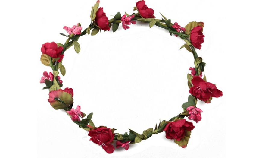 Image 4: Flower Head Garland