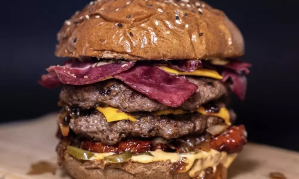 Enjoy Tasty American Fare with Vouchers for Food and Drinks