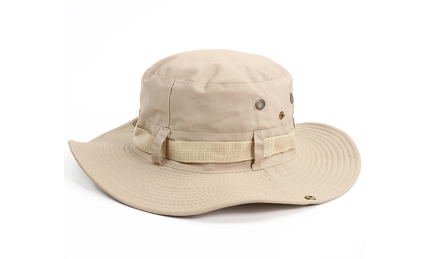 Image 2: Safari-Style Hat With Free Delivery