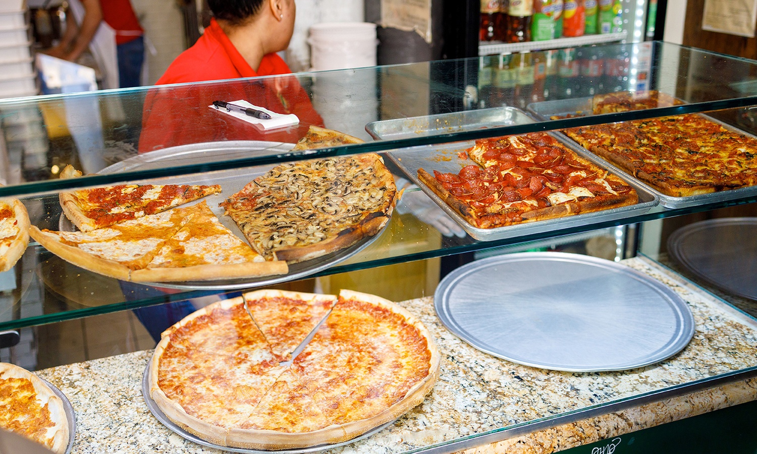 Discover New York's Best Food Tour and Taste Local Classics